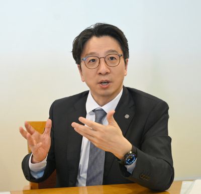 스타교수 개인기보다는 시스템으로 승부